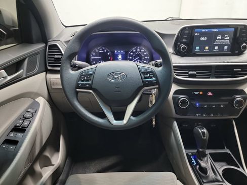 Used 2019 Hyundai Tucson SE image 16