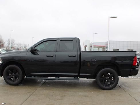 Used 2018 RAM 1500 Express w/ Black Ram 1500 Express Group image 4