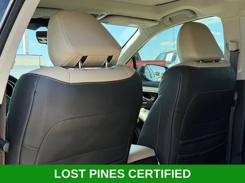Used 2023 Subaru Outback Limited AWD/4WD image 18