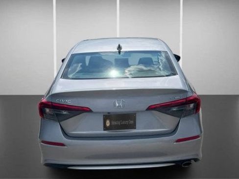 Used 2024 Honda Civic Sport image 7