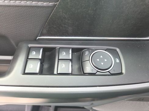 Used 2025 Ford F150 Lightning Flash image 20