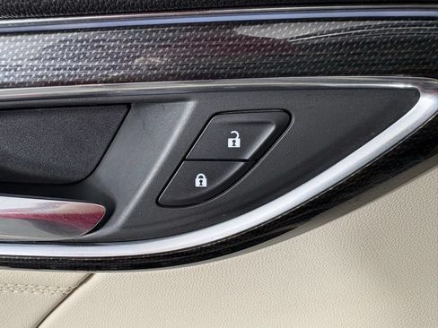 Used 2021 Buick Envision Preferred FWD image 17