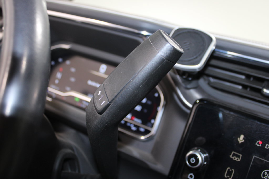 Used 2025 GMC Sierra 3500 Denali Ultimate AWD/4WD image 26