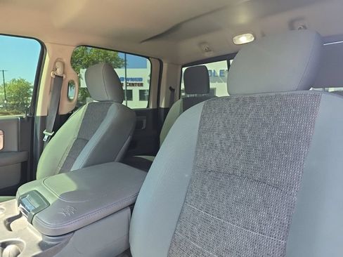 Used 2018 RAM 1500 Big Horn AWD/4WD image 12