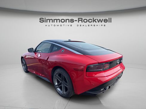 Used 2025 Nissan Z Sport w/ Floor Mat Package RWD image 2