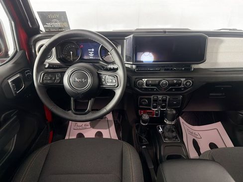 Used 2025 Jeep Wrangler Unlimited Sport S 4xe image 21