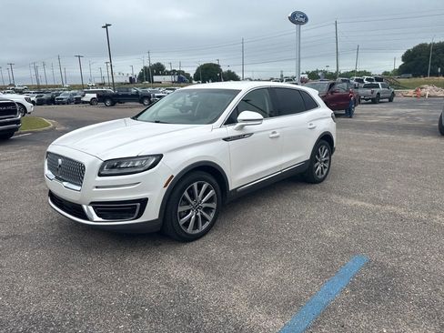 Used 2019 Lincoln Nautilus Select FWD image 6
