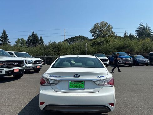 Used 2012 Hyundai Sonata Hybrid FWD image 9