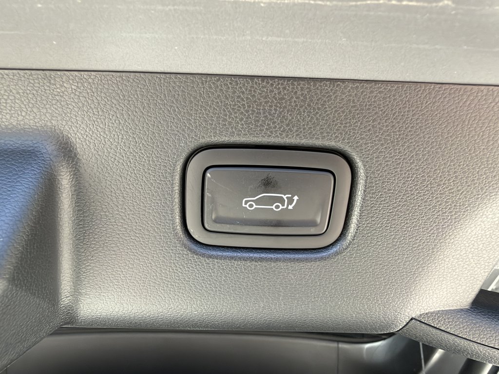 Used 2025 Hyundai Kona Limited FWD image 37