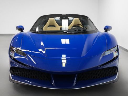 Certified 2022 Ferrari SF90 Spider AWD/4WD image 17