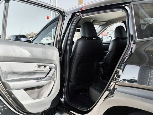 Used 2024 MAZDA CX-50 AWD 2.5 S w/ Preferred Package image 13