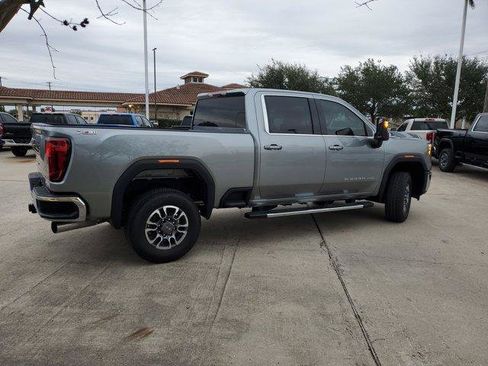 New 2026 GMC Sierra 2500 SLE image 7