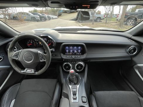 Used 2023 Chevrolet Camaro SS image 10