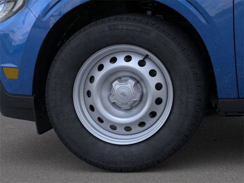 New 2025 Ford Maverick XL w/ Equipment Group 101A image 20