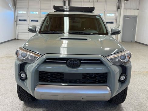 Used 2023 Toyota 4Runner TRD Off-Road Premium AWD/4WD image 7