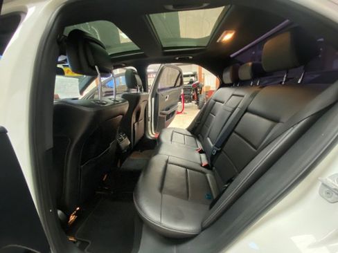 Used 2014 Mercedes-Benz E 350 4MATIC w/ Premium 1 Package image 11