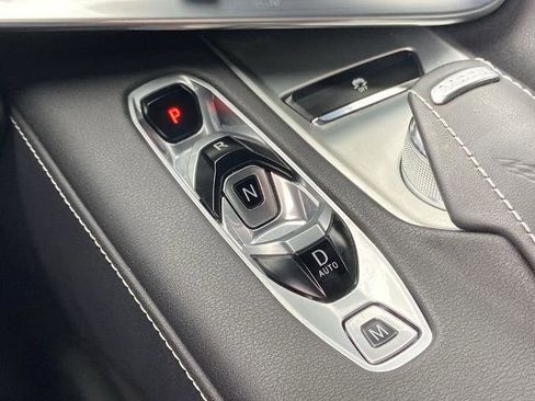 Used 2025 Chevrolet Corvette Stingray Coupe w/ 1LT image 12