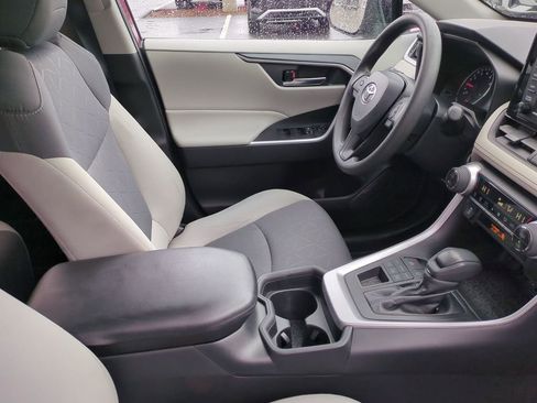 Used 2019 Toyota RAV4 XLE w/ All Weather Liner Package image 37