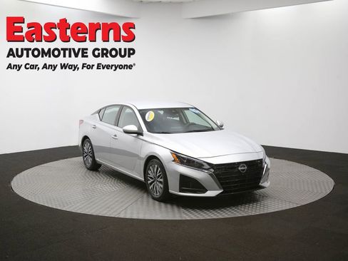 Used 2023 Nissan Altima 2.5 SV image 49
