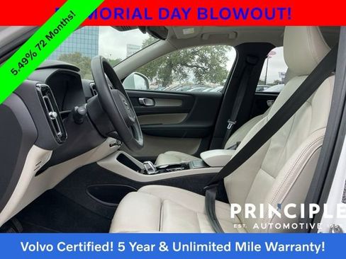 Used 2023 Volvo XC40 B5 Plus w/ Driver Assist Package AWD/4WD image 30