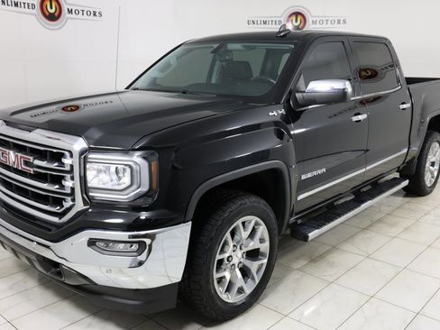 Used 2018 GMC Sierra 1500 SLT w/ SLT Premium Package image 5