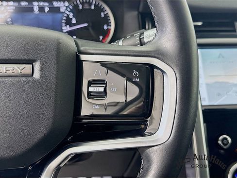 Used 2022 Land Rover Discovery Sport S image 14