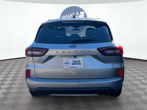 Used 2023 Ford Escape ST-Line image 6