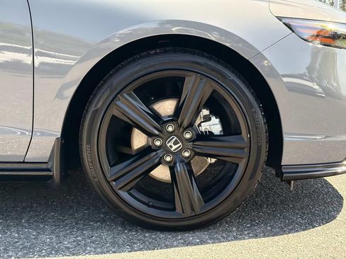 Used 2024 Honda Accord Sport image 26