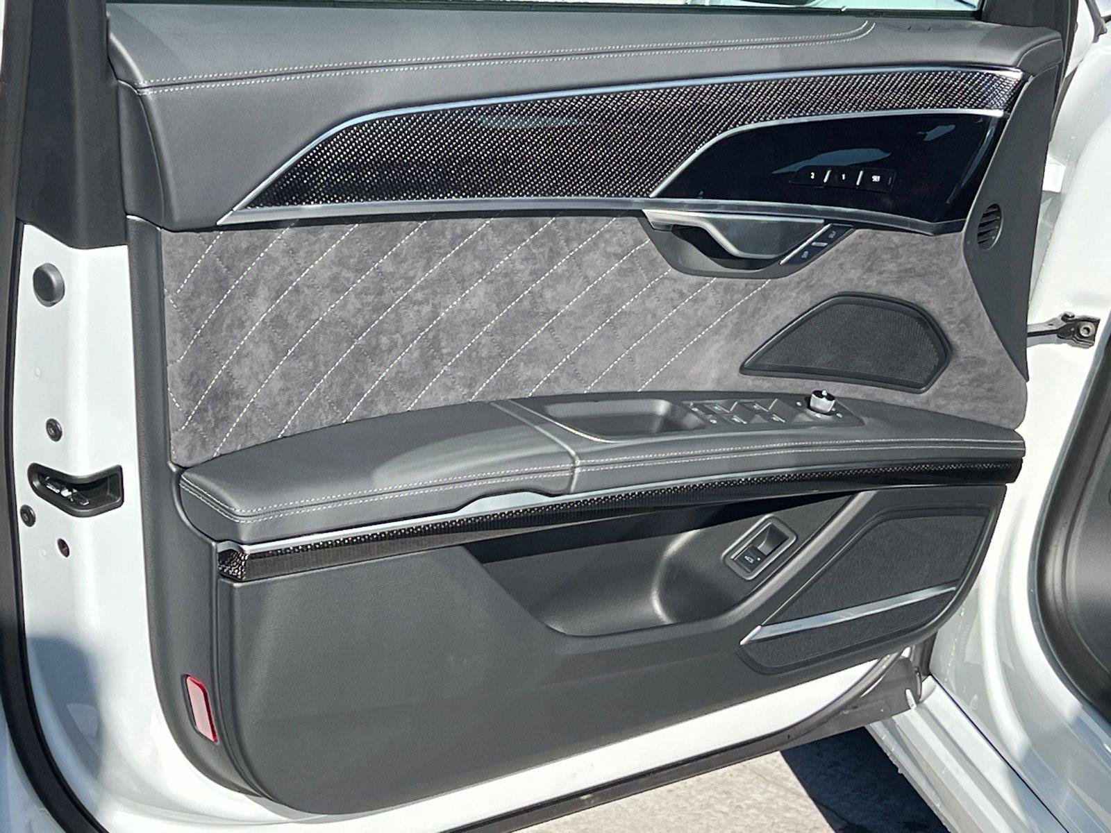 New 2027 Audi S8 AWD/4WD image 10