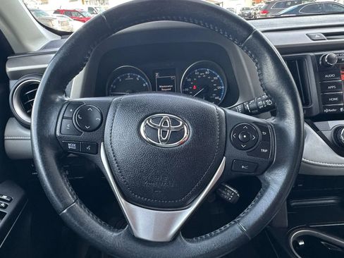 Used 2018 Toyota RAV4 XLE image 15