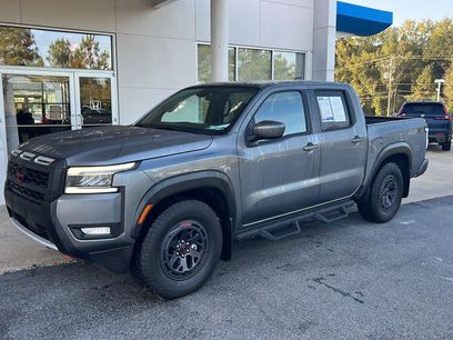 Used 2025 Nissan Frontier Pro-X w/ Tow Package