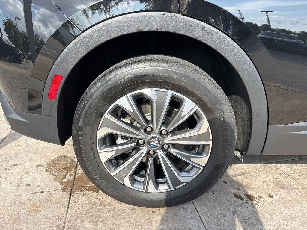 Used 2025 Buick Envision Preferred AWD/4WD image 14