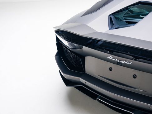 Used 2015 Lamborghini Aventador LP 700-4 image 27