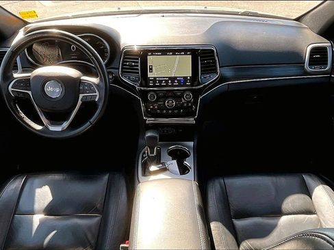 Used 2019 Jeep Grand Cherokee Limited image 15