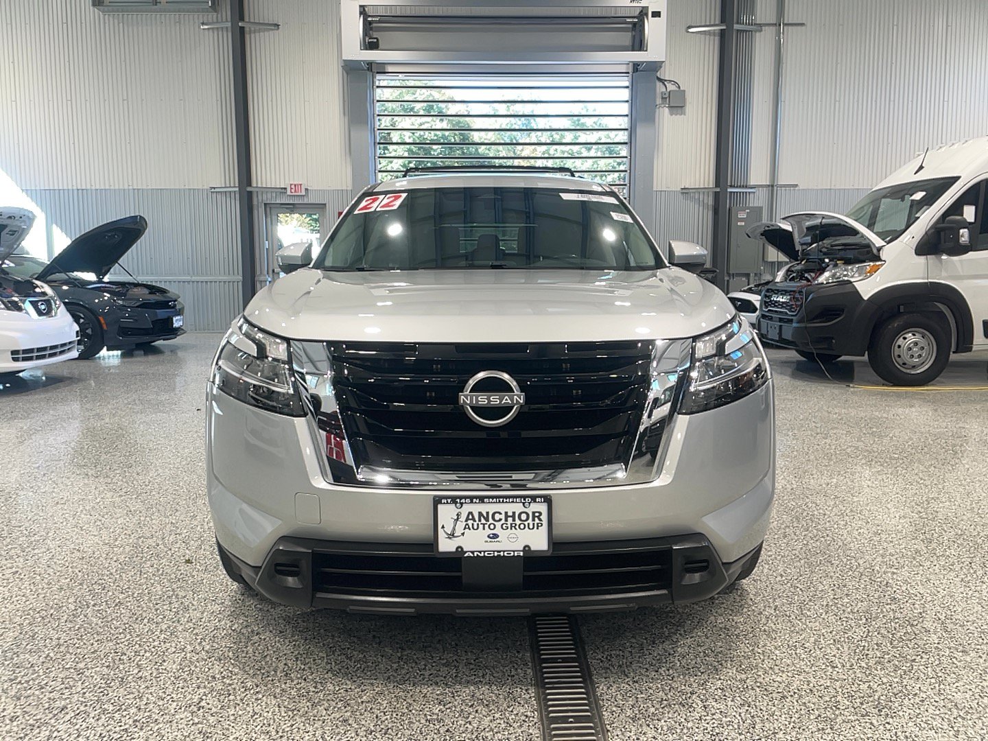 Used 2022 Nissan Pathfinder SV AWD/4WD image 3