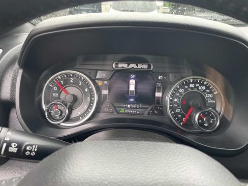 Used 2023 RAM 1500 Big Horn AWD/4WD image 34