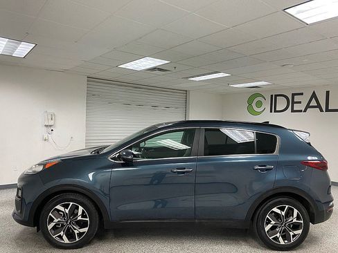 Used 2022 Kia Sportage EX image 8
