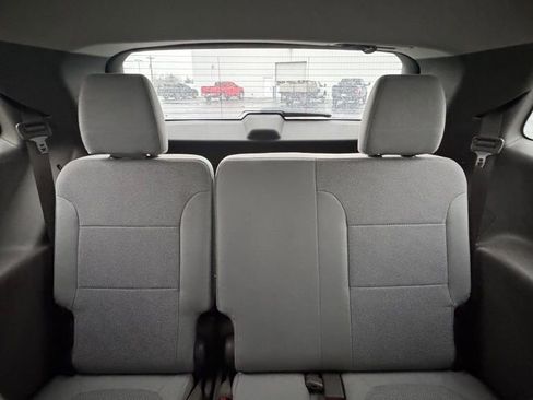 Used 2019 Chevrolet Traverse LT image 27