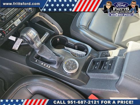 Certified 2025 Ford Bronco Badlands image 10
