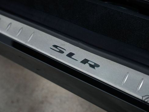 Used 2006 Mercedes-Benz SLR image 28