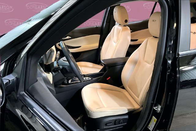 Used 2024 Buick Encore GX Sport Touring w/ Comfort Package FWD image 15
