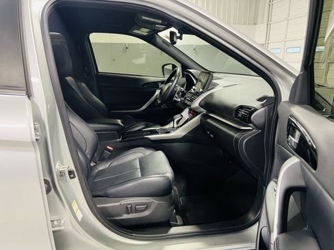 Used 2023 Mitsubishi Eclipse Cross SEL image 32