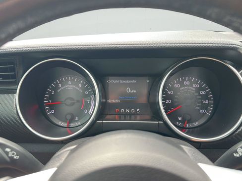 Used 2019 Ford Mustang Coupe RWD image 23