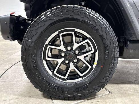 New 2026 Jeep Gladiator Rubicon AWD/4WD image 24
