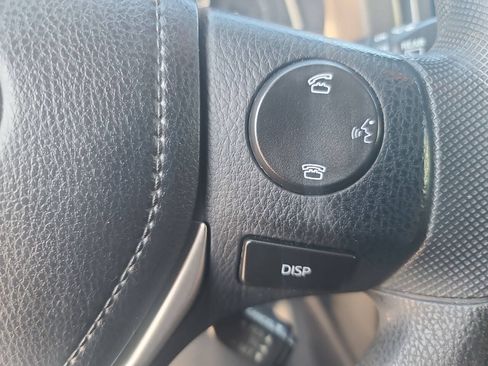 Used 2015 Toyota RAV4 XLE AWD/4WD image 19