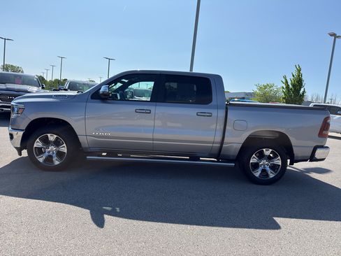 Used 2024 RAM 1500 Laramie AWD/4WD image 5