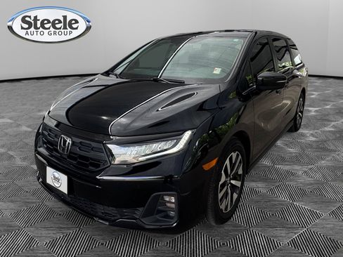 Used 2026 Honda Odyssey EX-L image 1