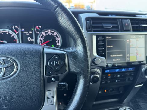 Used 2023 Toyota 4Runner Limited image 21