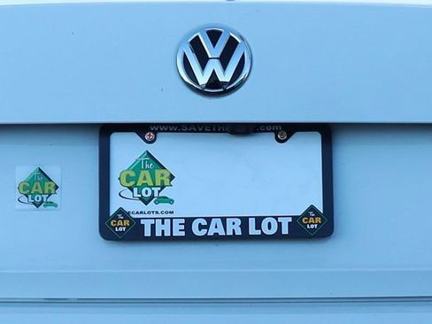 Used 2017 Volkswagen Jetta SE image 21