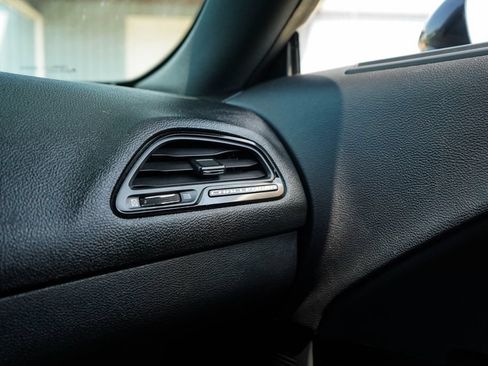 Used 2017 Dodge Challenger SXT RWD image 13